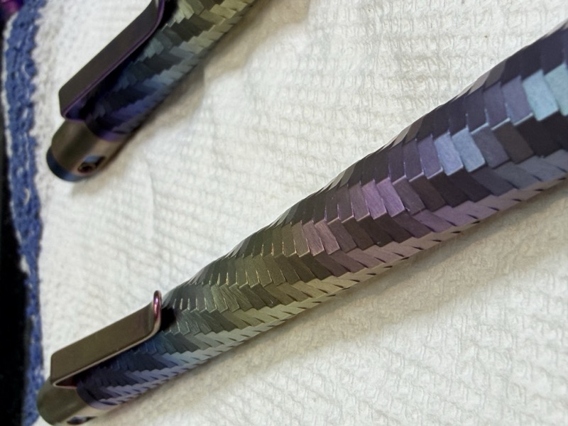 Faceted Full Spectrum Fade Pen