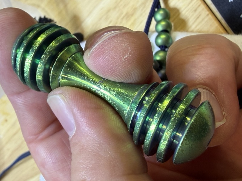 Sparkle Green Modular Honeydipper Knucklebone